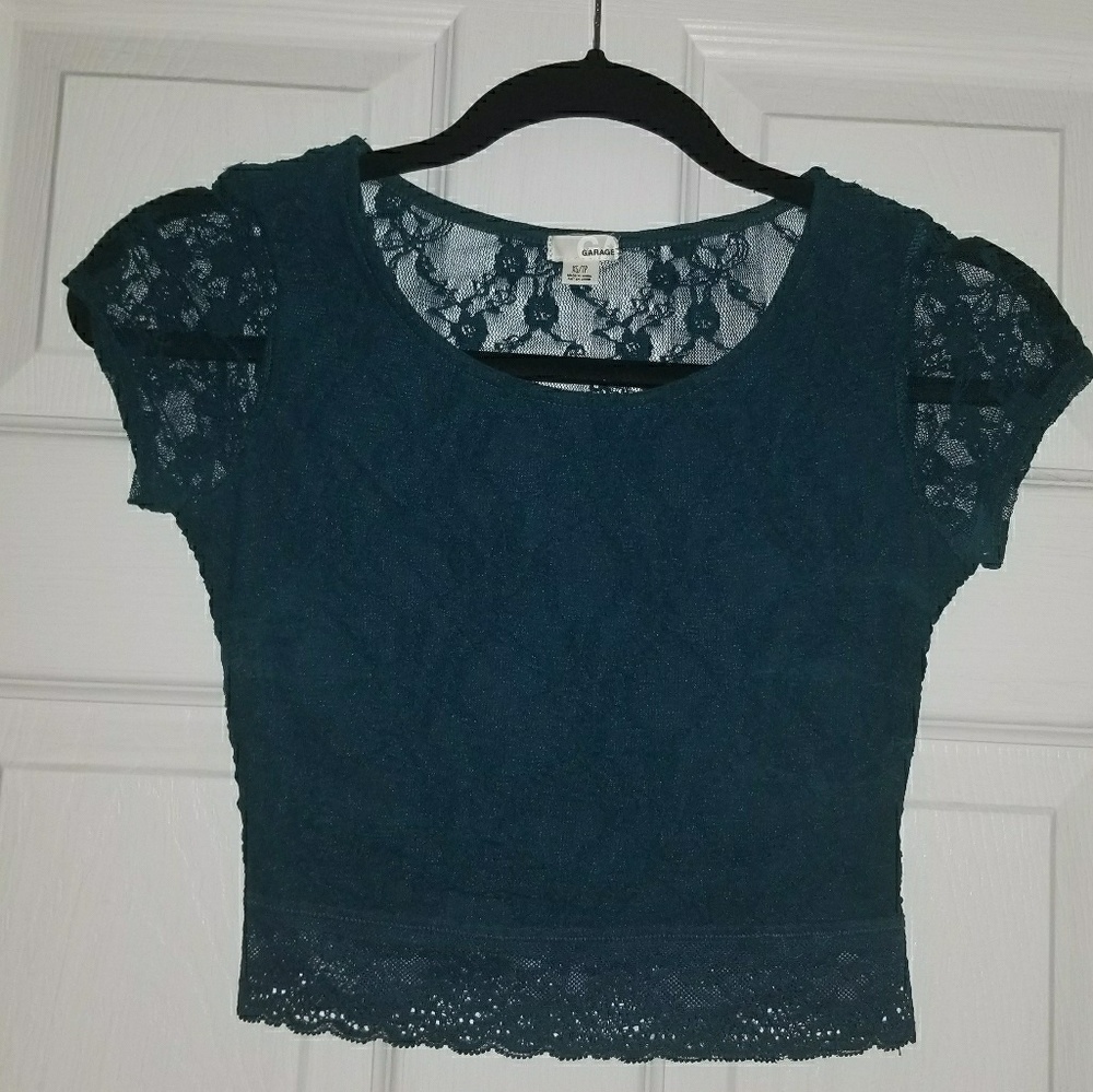 Crop top